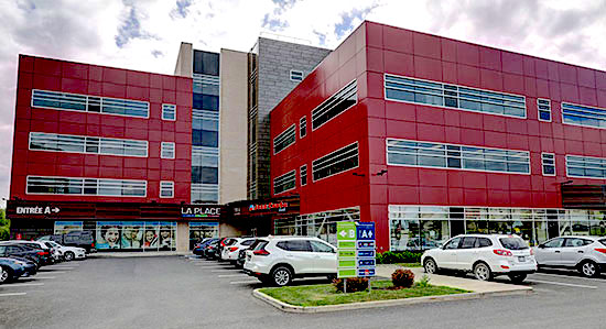 Vue extérieure de l'immeuble qui abrite la Clinique Neuro-Lévis